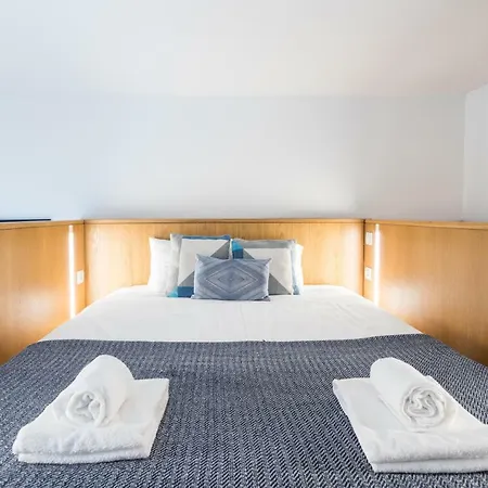 Alfama Blue Studio Loft - By Lu Holidays Apartman